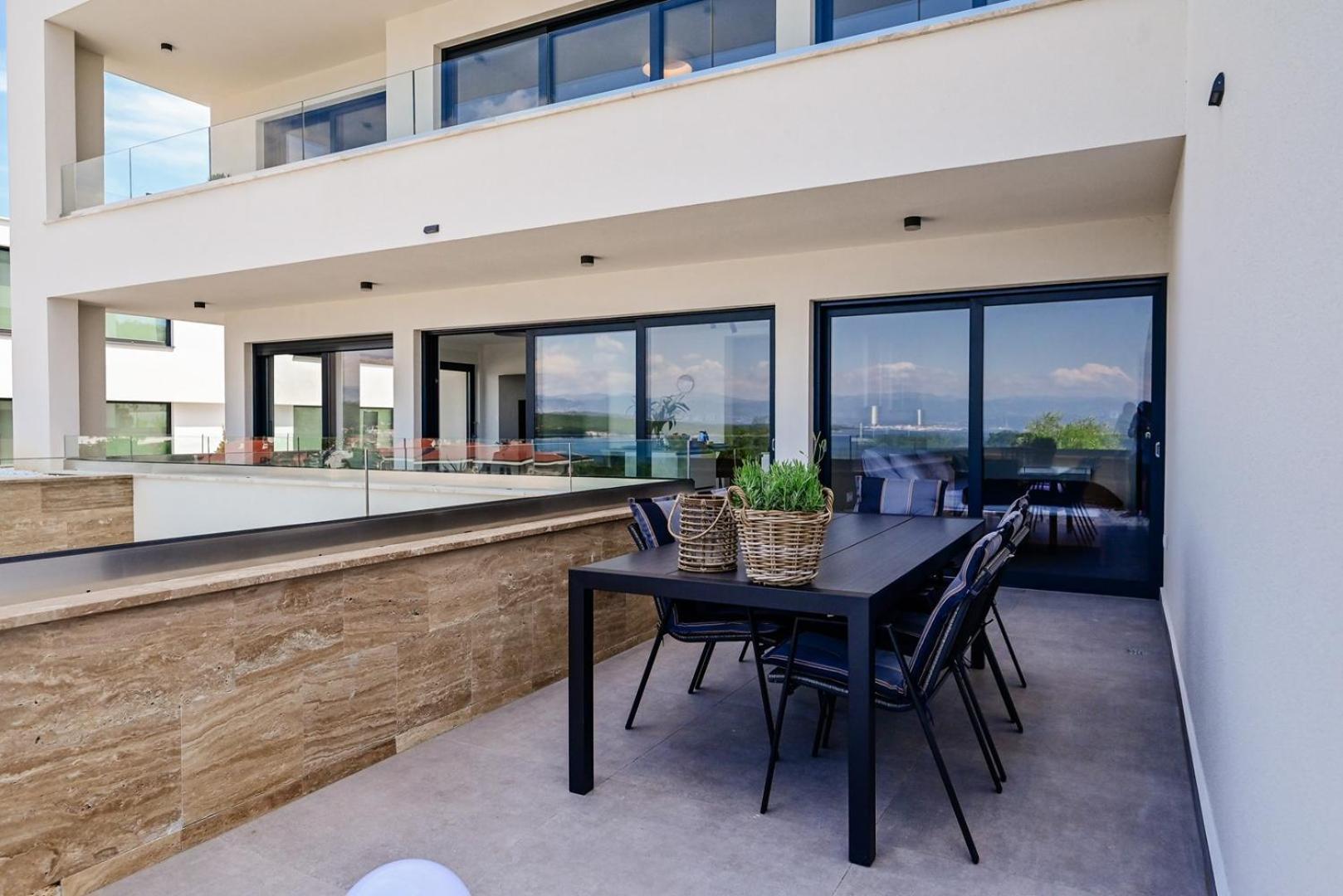 Apartments Sea & Stone Малинска Екстериор снимка