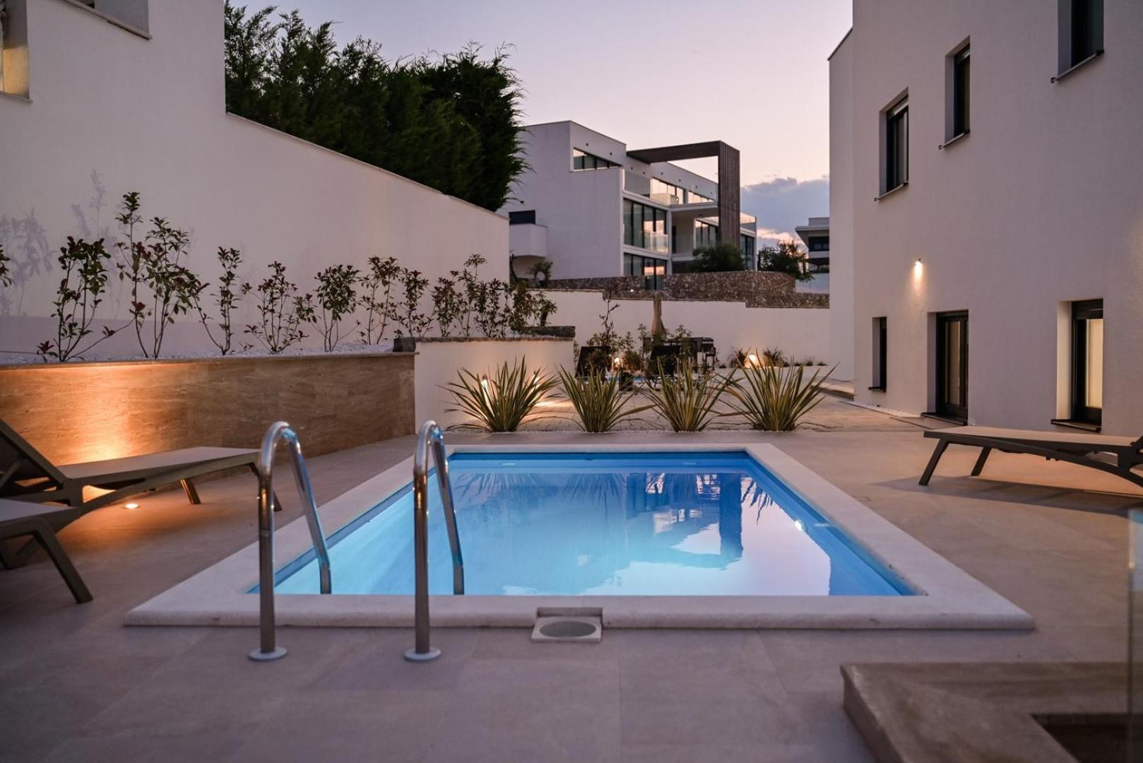 Apartments Sea & Stone Малинска Екстериор снимка