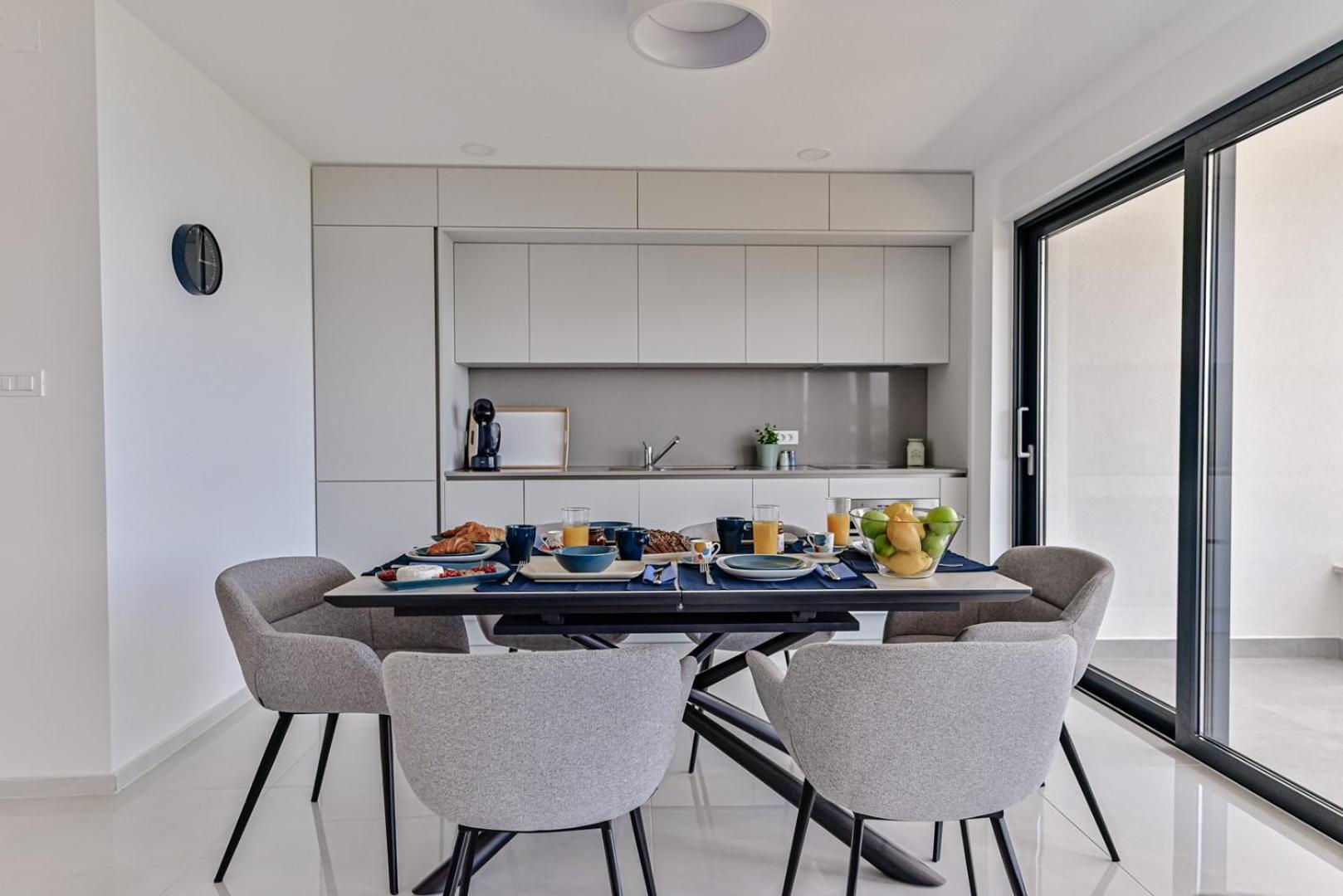 Apartments Sea & Stone Малинска Екстериор снимка