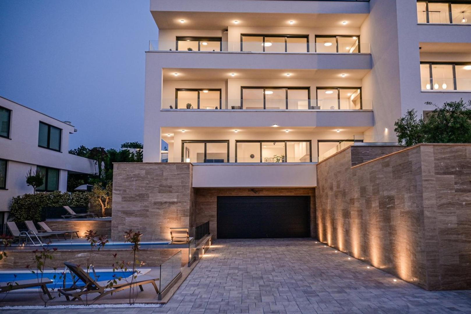 Apartments Sea & Stone Малинска Екстериор снимка